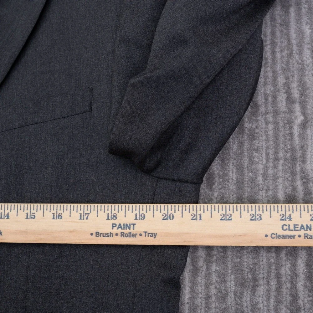 Banana Republic Modern Wool Blazer Men 42R Charcoal Gray 3-Button Suit Jacket